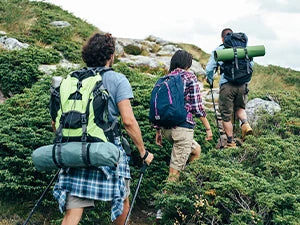 QEZER High Performance Sleeping Bag - Rated at 0°F (with Compression Sack)