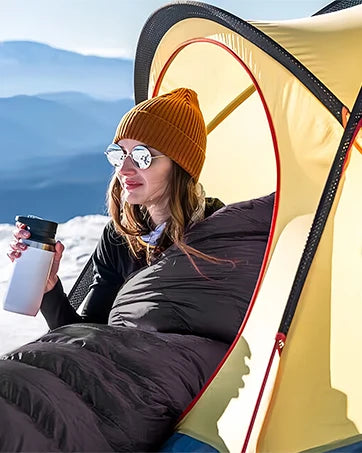QEZER High Performance Sleeping Bag - Rated at 0°F (with Compression Sack)
